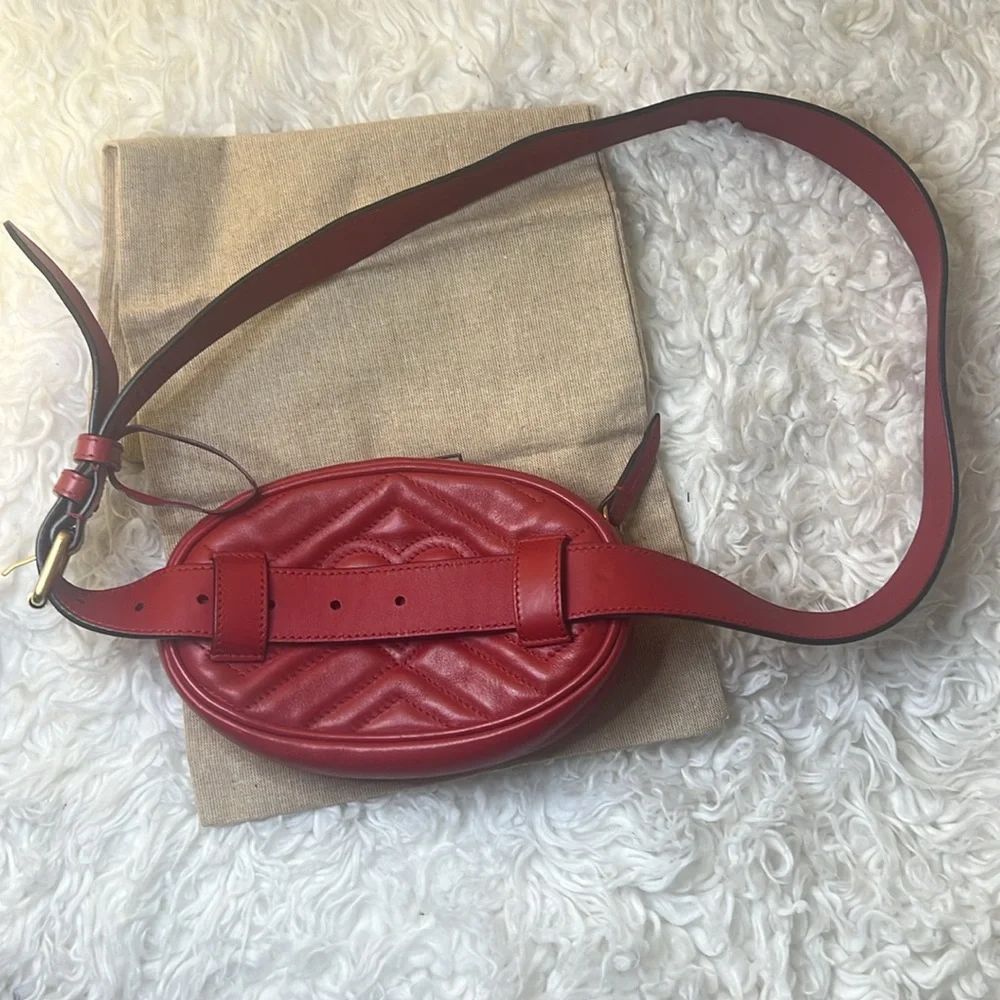 Gucci Red GG Marmont Belt bag red - Picture 8 of 14